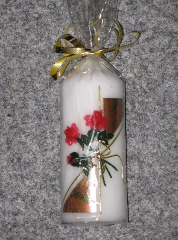 A04 - růže - Velikost svící: vel. 3 rozměr 15 x 6,5 cm