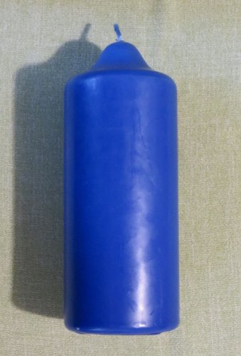 H04 - Svíce holá modrá - Velikost svící parafinových: vel. 1 rozměr 10 x 5 cm