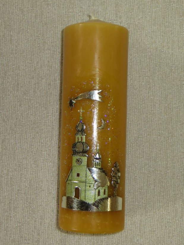 V29 - Vánoční - Kostel - Velikost svící: HS4 rozměr 21 x 6,5 cm včelí vosk